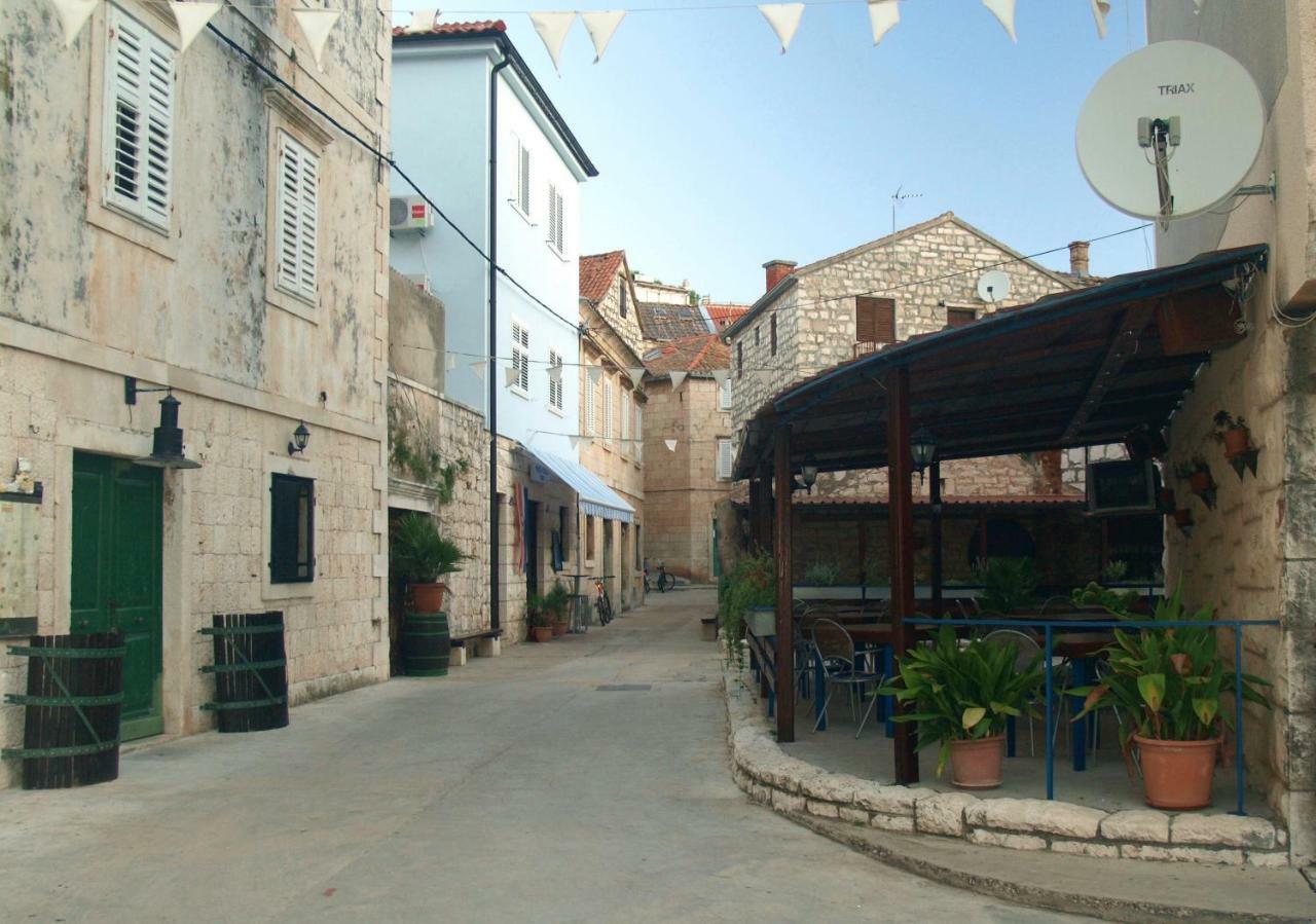 Dudo Apartament Vis